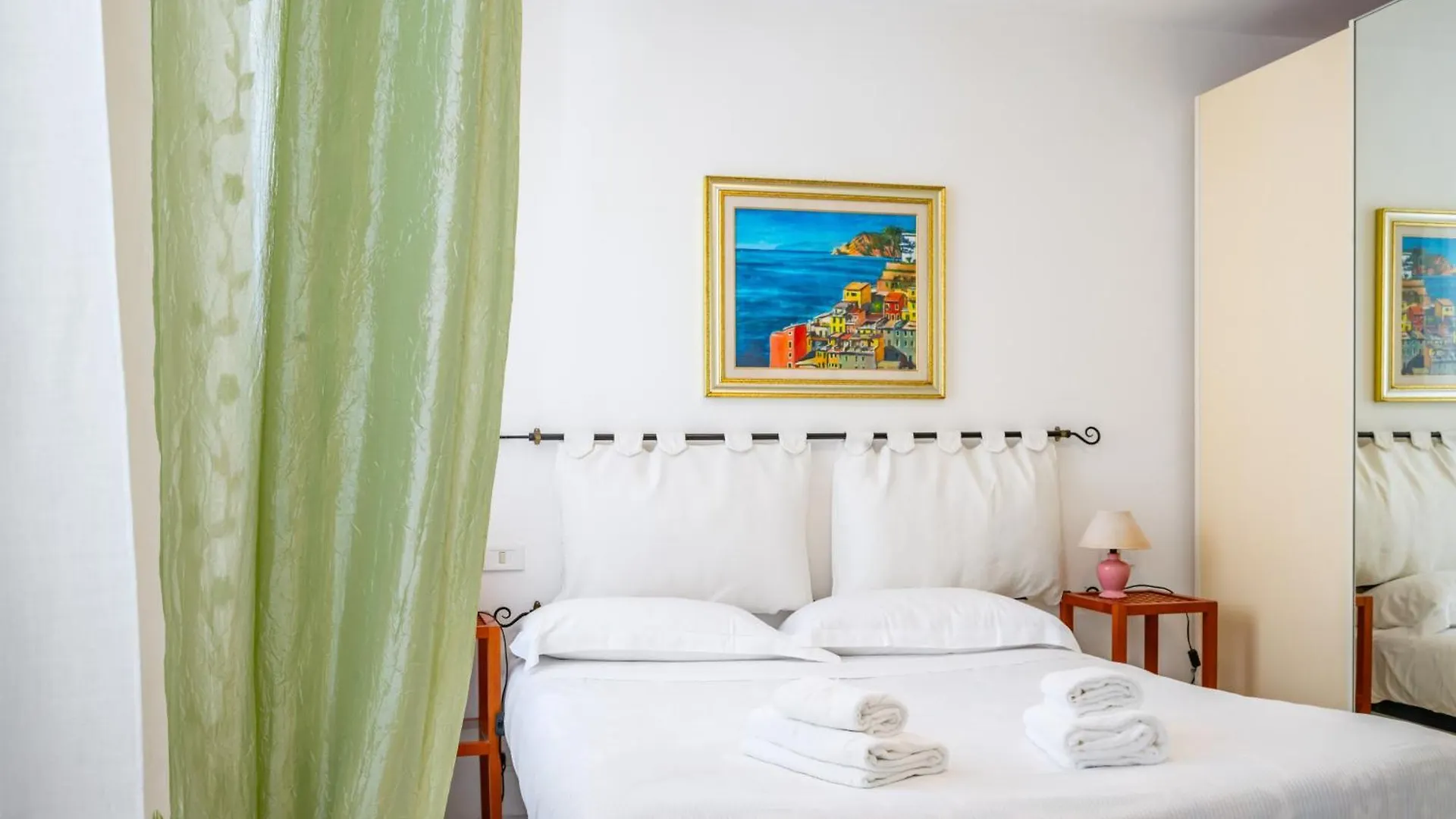 La Perla Di Rio Apartment With Terrace Риомаджиоре